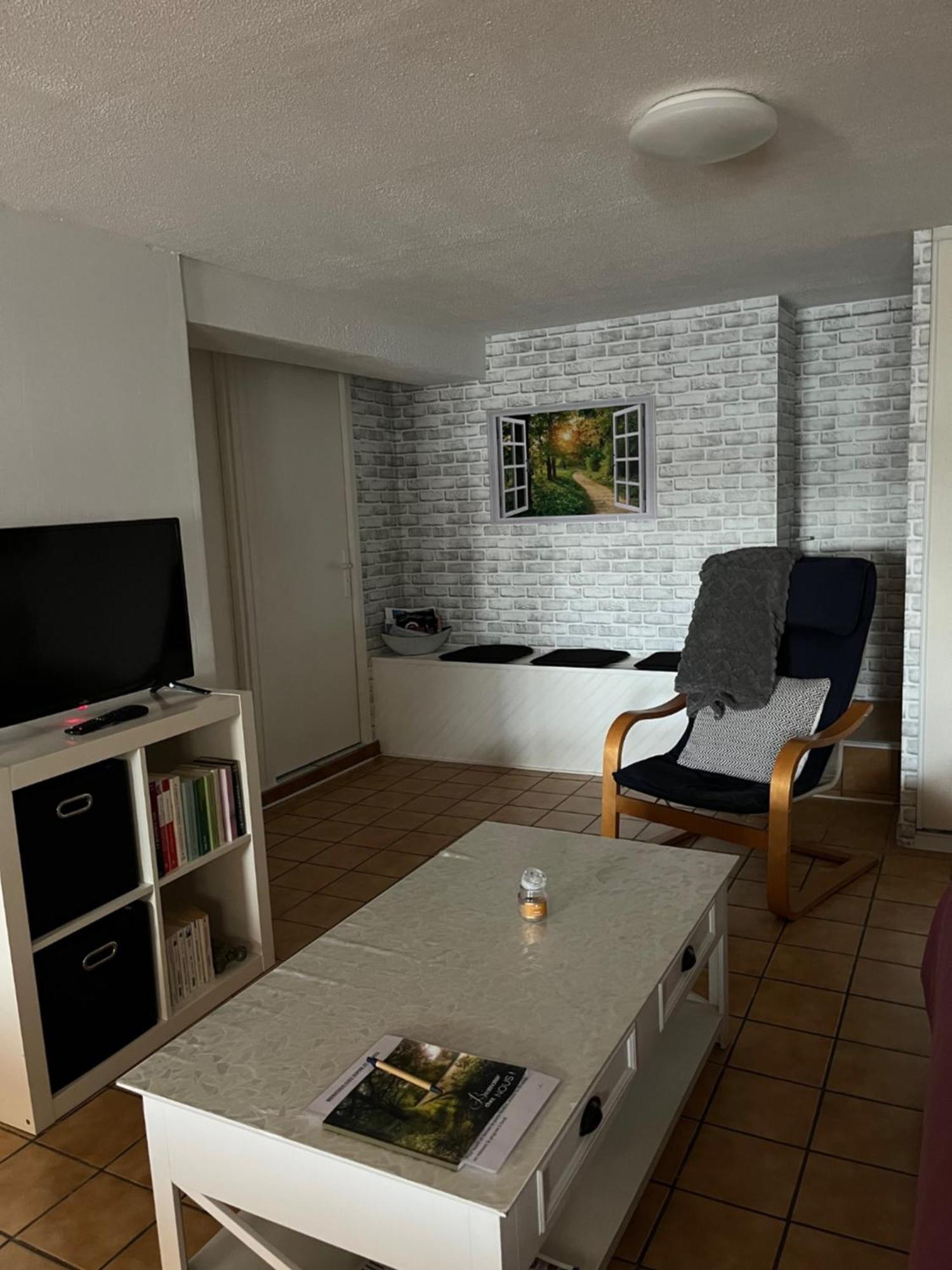 Le Rez-de-jardin De Sopat Holiday home